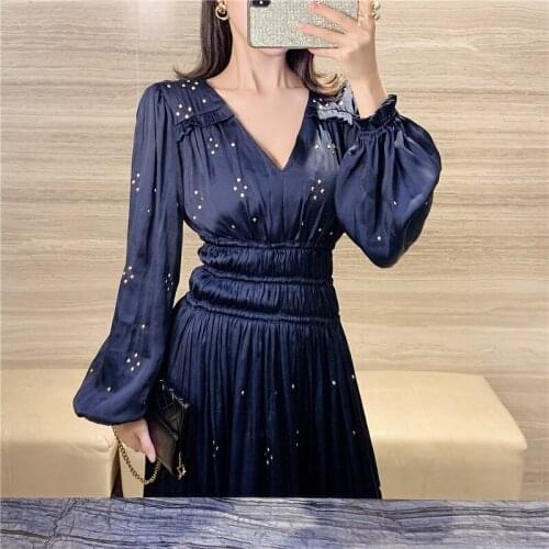 2021 Spring New Womens Dress French Womens V-neck Puff Sleeve Fashion Stretch High Waist Mid-length Dress Long Sleeve