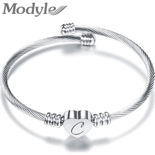 Modyle New Fashion Alphabet Heart Bracelets For Woman Silver Color Stainless Steel A-Z 26 Letter Cuff Jewelry Bracelet Bangles
