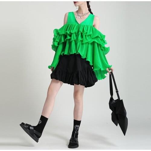 Womens Ruffled Green Long Sleeve Loose Shirt Short T-Shirt Flared Sleeve Irregular Top Chiffon Layered Pleated Pullover T-Shirt