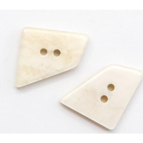 25mm Beige Trapezoid Women Coat Resin Sewing Big Buttons For Garment Dress Windbreaker Cardigan Decorative Accessories Wholesale