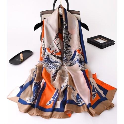 2021 Fashion Sunscreen Long Shawls And Wrpas Lady Designer Neck Scarves New Carriage Silk Scarf Woman Foulard 180X90CM Bandana