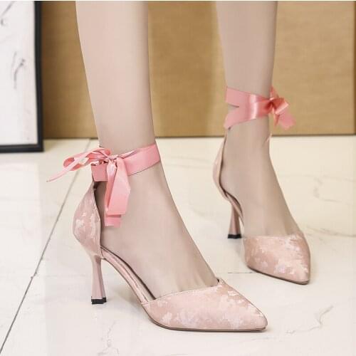 High Thin Heels Women Sandals Ankle Strap Pumps Shoes Woman Ladies Pointed Toe High Heels Dress Party Shoes Tenis Femini U22-32