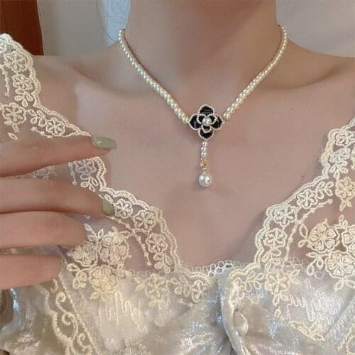 Juorest Camellia Vintage Necklace Retro Flower Baroque Pearl Pendant Necklace Party Summer Water Drop Bead Choker Necklace 2021