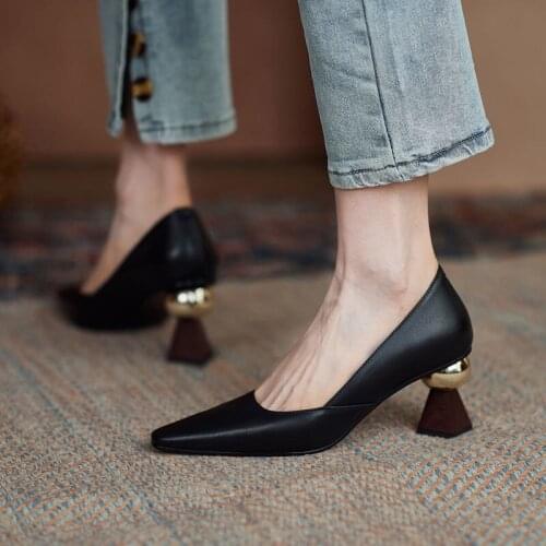 Handmade Beige Leather Women Pumps Sexy Pointed Toe Chic Stylish Office Lady Working Shoes 6cm Strange High Heels Stilettos