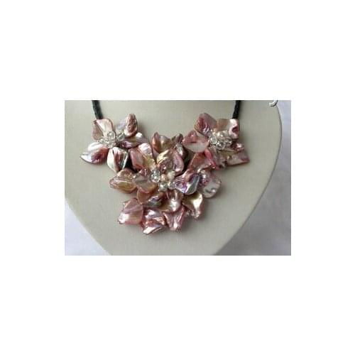 Classic baroque freshwater cultured pearl shell flower leather necklace h965 Factory Wholesale price Women Gift word Jewelry