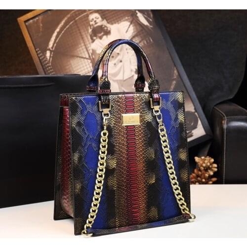 2021 new Cowhide Leather Women handbags fashion female Chain Serpentine portable tote bag ladies shoulder messenger bags Luxury