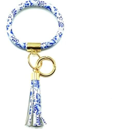 Leather Key Ring Bracelet Bangle Keychain - Portable Leather Tassel Bracelet Fashion Versatile Colorful Keys Holder Women Gift