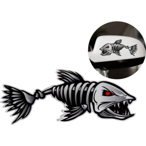 2Pcs Car-styling Funny Stickers Car Skeleton Fish Bones Vinyl Decal Sticker Kayak Fishing Car Graphics 15*6cm