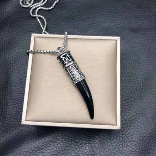 Mens Personality Aggressive Wolf Teeth Necklace Hip Hop Fashion Necklace Sweater Chain Punk Rock Party Jewelry Birthday Gift