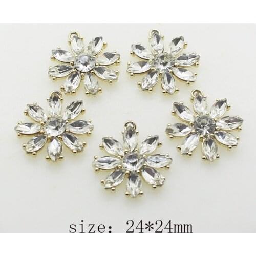 New 10pcs Alloy Rhinestone White color flower Pendant Jewelry Accessories Pendant DIY Art Handmade Jewelry Wholesale