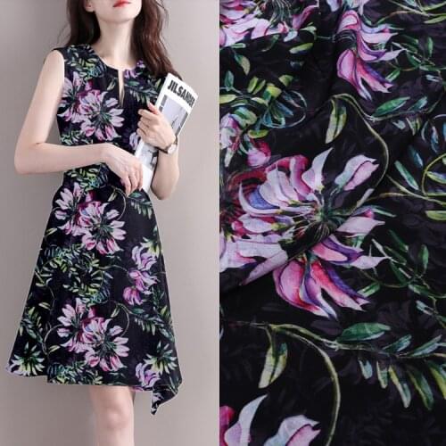 Customized summer color digital printing silk fabric skin-friendly mulberry silk crepe de chine shirt dress sewing fabric