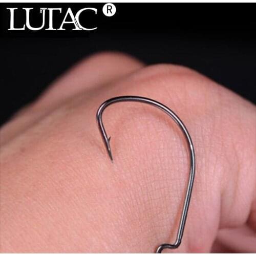 LUTAC Crank Fishhook 5 bags a lot 6 PCS /Bag Fishing Accessories 3 Sizes High carbon Steel Fishing Hooks black Crank