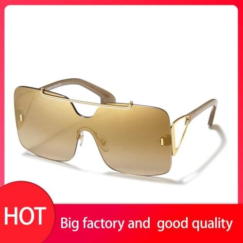 18k Gold Oversized Square Women Sunglasses Sporty Top Bar Detail Luxe Design Metal Combination Of Geometric Shape Solid Acetate