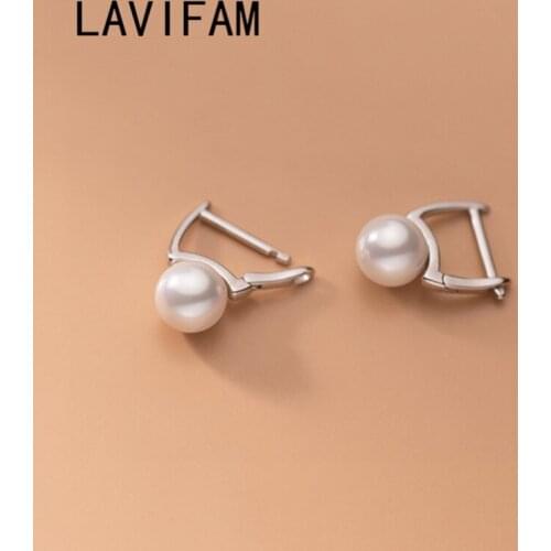 Round Shell Pearl Hoop Earrings for Women 925 Sterling Silver Geometric Ear Cuff Clip Earrings Stylish Jewelry