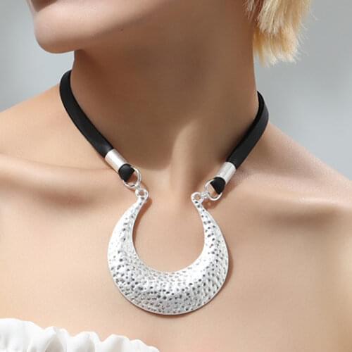 Choker Necklace for Women Jewelry Trendy Silver Color Pendant Black Leather Chain necklaces & pendants Jewellery Suspension 2021