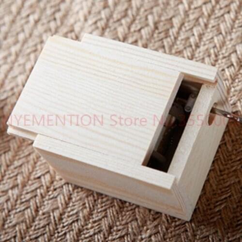 Mini Music Box DIY Mechanical Retro Vintage Hand Crank Music Box Movement 18 notes Melody Music Boxes Craft Party Gift 100pcs