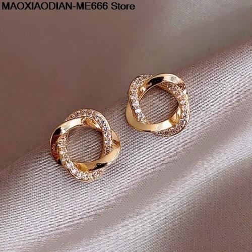 New Fashion Classic Geometric Elements Circle Small Earrings South Korea Sexy Female Jewelry
