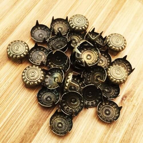 100/200PCS Round Metal Bronze Four Fastener Brads Spikes Scrapbooking Embellishment Crafts Pushpin Studs Decoration 11mm WD0274