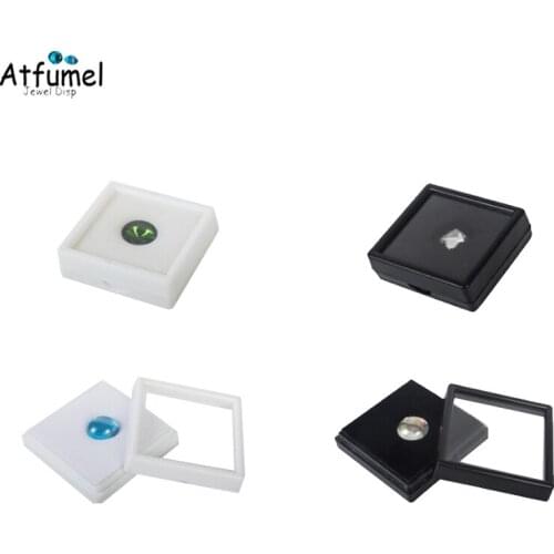 20Pcs/lot Square White Black Plastic Loose Diamond Display Package Box Gem Box With Soft Foam Pad Beads Stone Gift Box 5*5*2cm