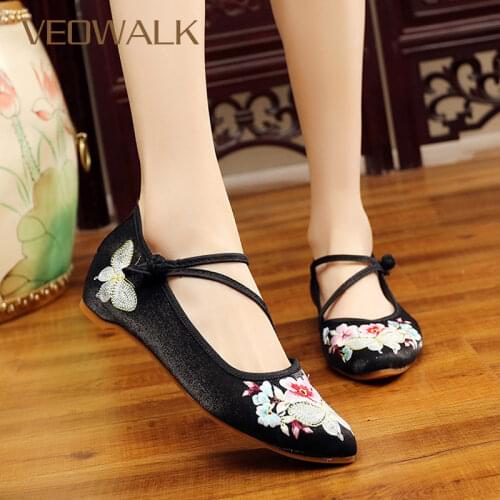 Veowalk Flower Embroidery Women Instep Strap Velvet Cotton Ballet Flats Chinese Style Embroidered Shoes for Elegant Ladies