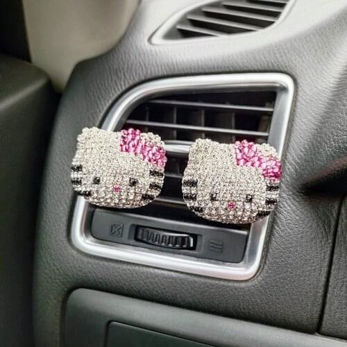 Diamond Hello TK Cat KT Car Air Freshener Luxury Crystal KT Cat Car Air Vent Clip Women Perfume Clip Auto Accessories for Girls