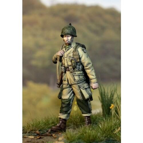 1/35 Resin Figure Model Kit WWII Series US air borne 1 Figures Unassambled Unpainted