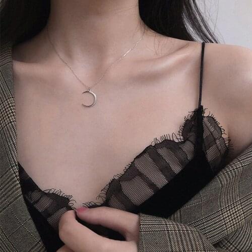 Charm Moon Necklace For Women Crescent Pendant Necklace Choker Gold Silver Color Clavicle Chain Female Fashion Jewelry Gifts
