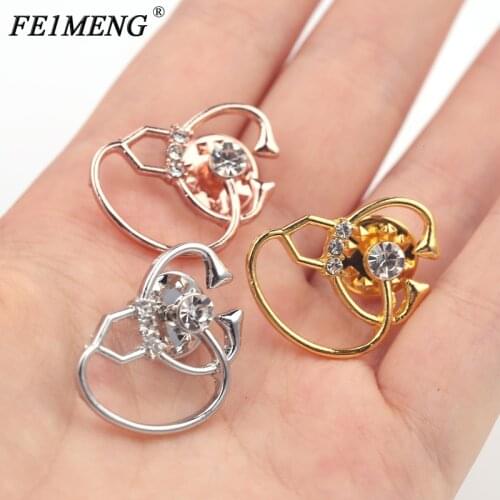 3 Colors Stethoscope Medical Brooches Classic CZ Crystal Pins Badges Brooch For Women Men Nurse Doctor Graduation Gift