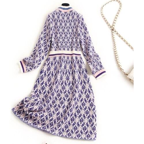 Runway Winter Knitted Fashion V-neck Flower Print Button Elegant Vintage Chirstmas New Year Midi Dress