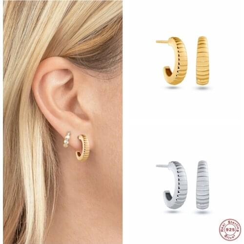 GS 925 Sterling Silver Gold C Shape Twist Glossy Stud Earrings for Women Girls Jewelry Gift Unusual Earrings Piercing Pendientes