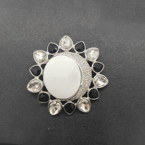 LUKASTIEL White Brooches For Clothes