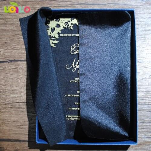 Chinese elegant clear acrylic wedding and party invitation card personalize words and design