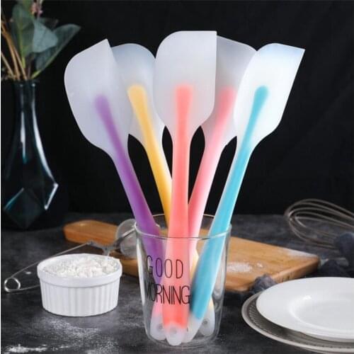 Kitchen Silicone Cream Butter Cake Spatula Mixing Batter Scraper Brush Butter Mixer Cake Brushes Baking Tool Kitchenware