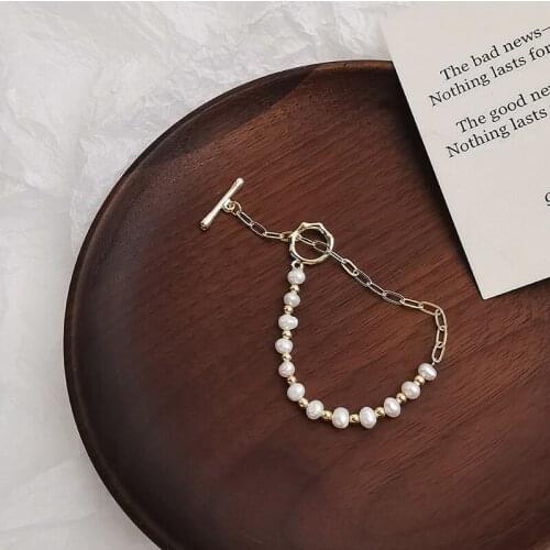 Origin Summer Sweet Simple Freshwater Pearl Beaded Bracelets for Women Asymmetric Toggle Clasp Chunky Chain Bracelets Jewelry