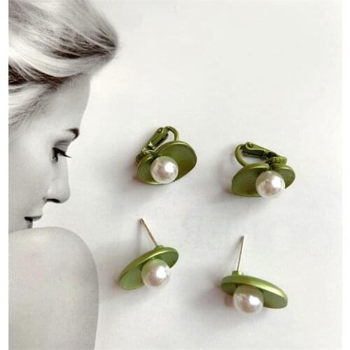 Cold wind restoring ancient ways, is 925 silver needle lady temperament eardrop, 2019 new French painting earrings