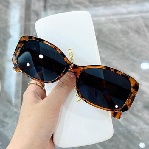 Vintage Sunglasses Women New Oval Brand Designer Retro Glasses 2021 Classic Small Womens Sunglasses Eyewear Shades UV400
