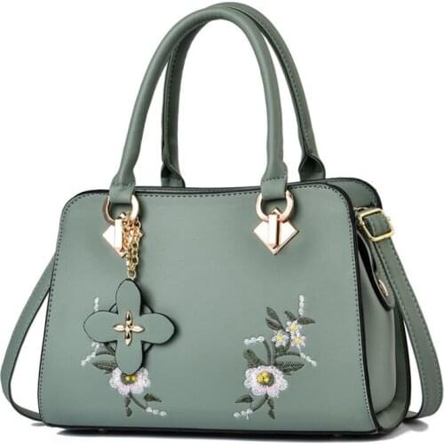 2021 New Retro Embroidery Women Handbag All-Match Messenger Womens Bags Shoulder Bags Womens Large Bags Fashion MessengerBags