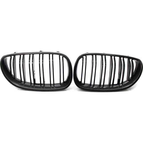 A Pair Carbon Fiber Front Kidney Grill Grills Double Slat for BMW E60 E61 M5 5 Series 2003-2010 Racing Grills Auto Accessories