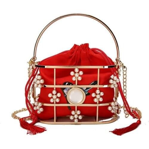 Pearl Basket Bucket Handbag 2020 New Women Evening Clutch Bag Famous Brand Hollow Out Flowers Beaded Metallic Clutch Purse D632