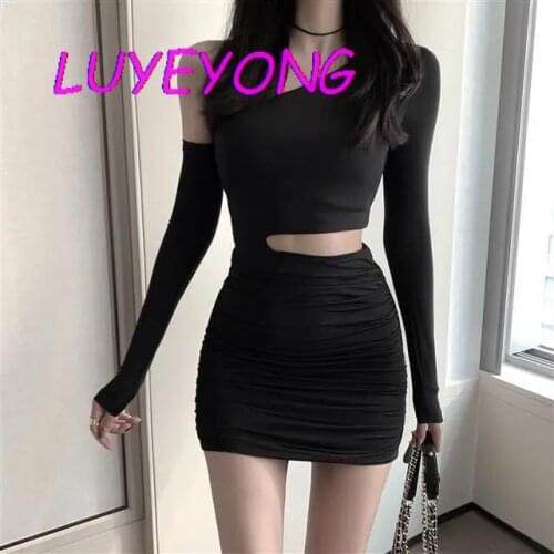 Lady Hollow One Side Off Shoulder Diagonal Collar Bodycon Solid Black Red Mini Dresses Women Irregular Slim Gothic Dress 2021