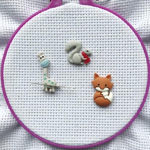 Cartoon Animal Fox Giraffe Needle Minder to keep track of your needle stitching assistant