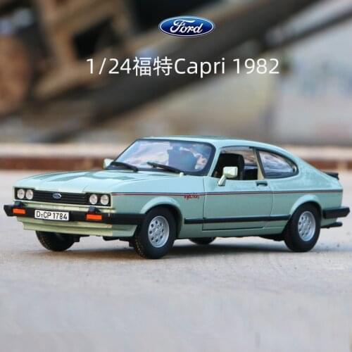 Bburago 1:24 1982 Ford Capri alloy car model simulation car decoration collection gift toy static car model