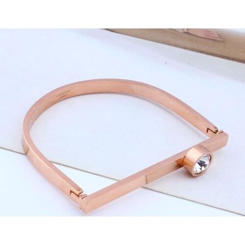 OUFEI Stainless Steel Bracelets & Bangles Fashion Bangle Jewelry Woman Minimalist Luxury Bracelet Jewelry Female Accessories