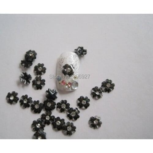 RF5-1 30pcs Cute Small Crystal Black Flower with Rhinestone Shape Nail Resin Decoration Outlooking