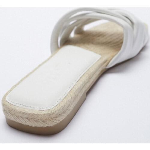 Brand Slippers Women Summer Luxury 2021 New Fashion Round Toe Cross Hemp Rope Flat-Heeled Sandals Plus Size 41 Chaussure Femme