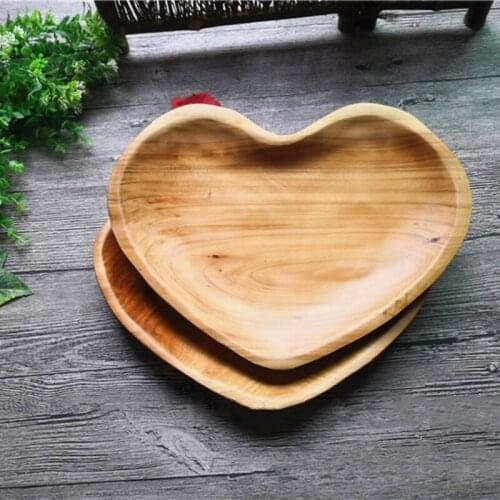 Multi-functional Wooden Heart Shape Serving Tray Fruit Storage Plate Snacks Fruit Tray Candy Dessert Platter Dish Bowl 425C