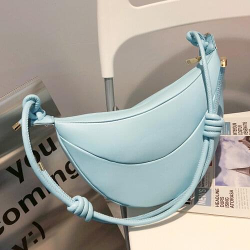 Spring and Summer Bag Women2021new Trendy Fashion All-match Messenger Bag High-end Sense of Niche Design One-shoulder Armpit Bag