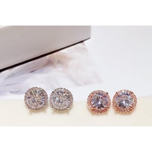Fashion Silver Needles Flash Circle Zircon Stud Earrings Silver Crystal Earrings Women Trinket Cubic Zircon Wedding Stud Jewelry