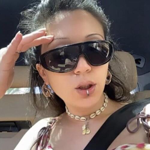 Green Travel Pilot Ladies Sunglasses Trendy Brand Driver Mens Glasses Gradient Lens Retro Female Sunglasses anti-glare glasses