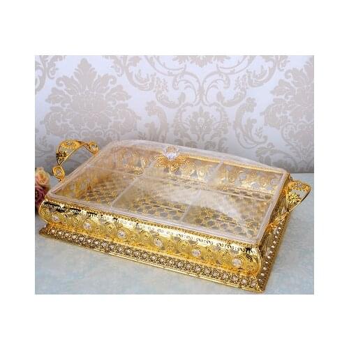 The golden fruit stem cells with a cover of European high-grade candy box transparent melon fruit plate dry snacks creative wedd